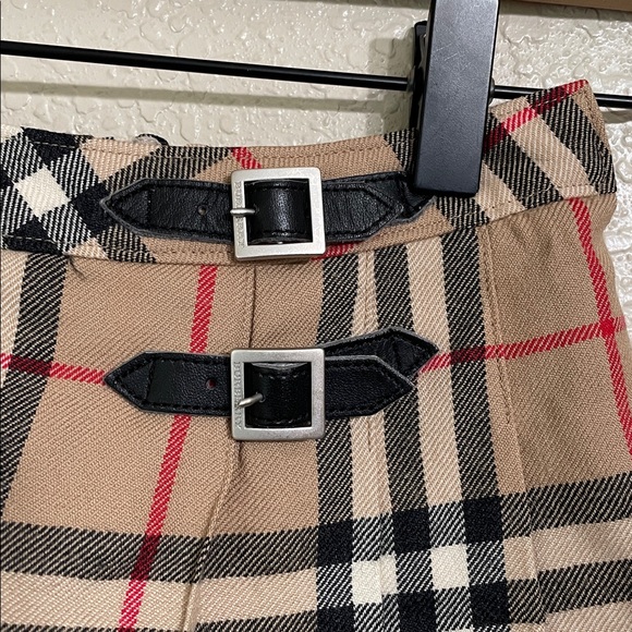 Burberry Plaid Skirt with Buckle Accents - Picture 2 of 14